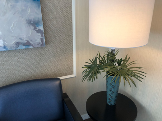 Vase and lamp in the waiting room